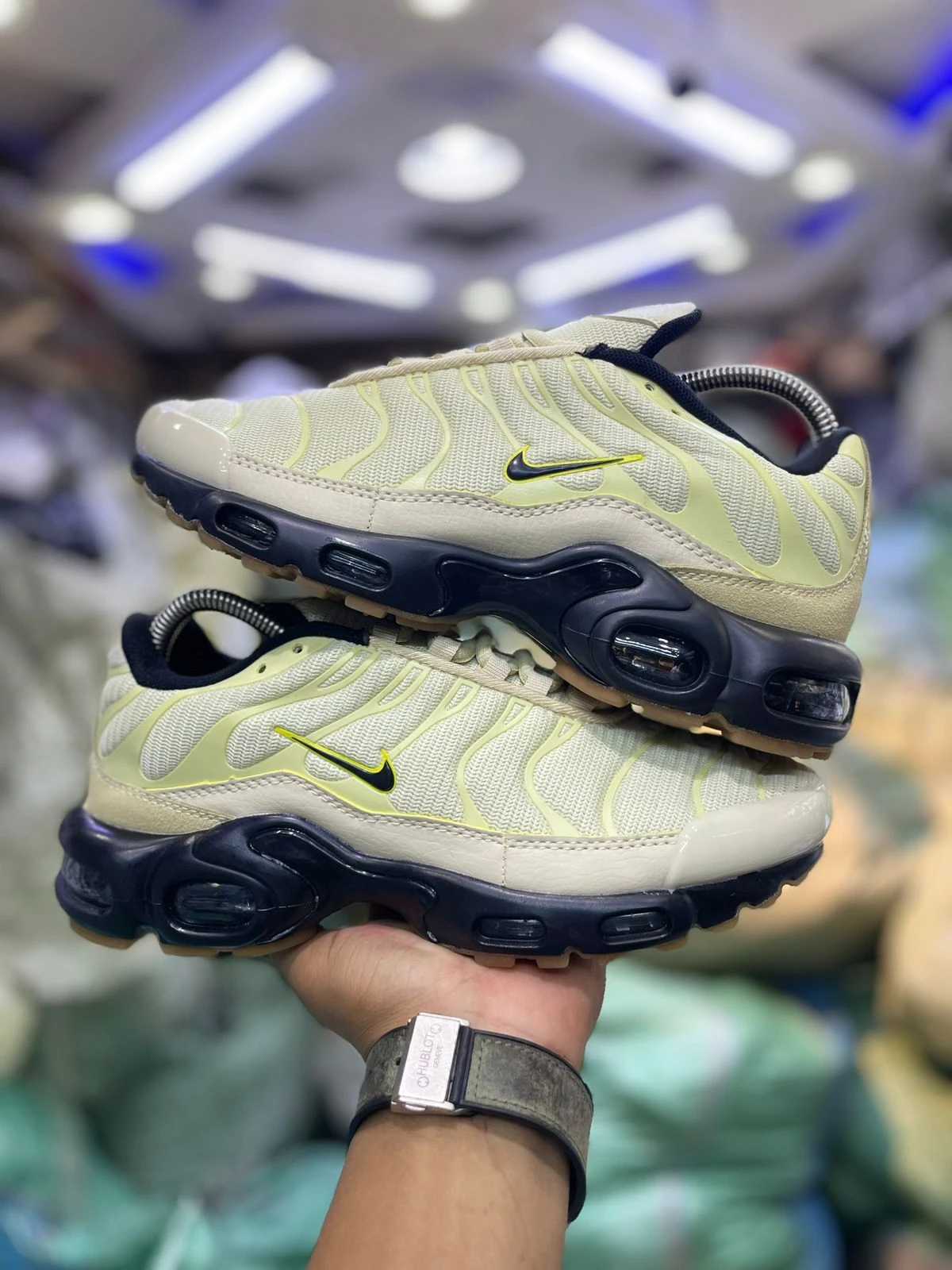 TNs - Image 2
